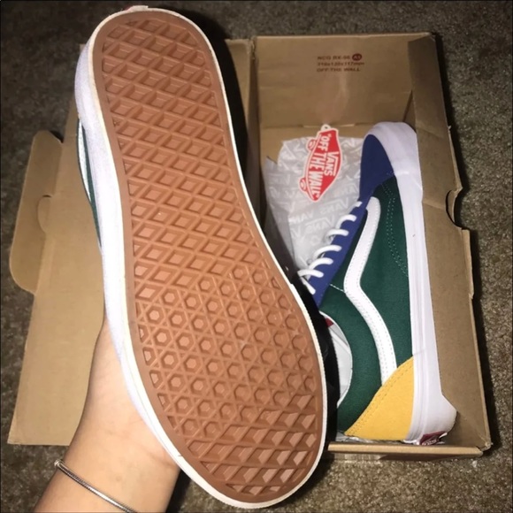 Yacht club vans - Picture 5 of 5